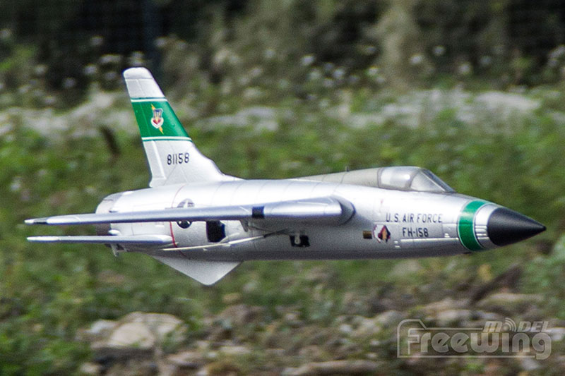 F-105 Thunderchief 64mm EDF Jet PNP Version 